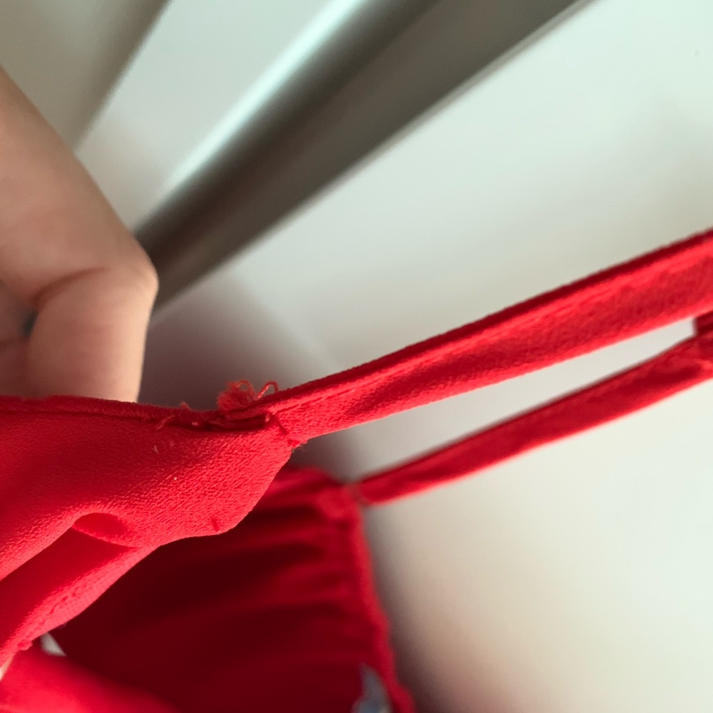 Red Dress - Picture 7 of 7